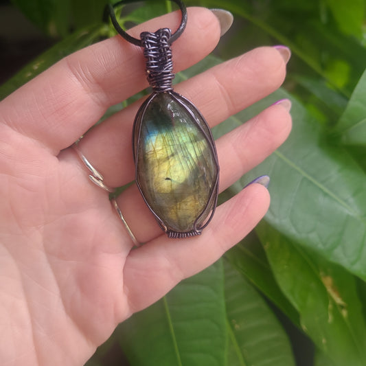 Labradorite Pendent
