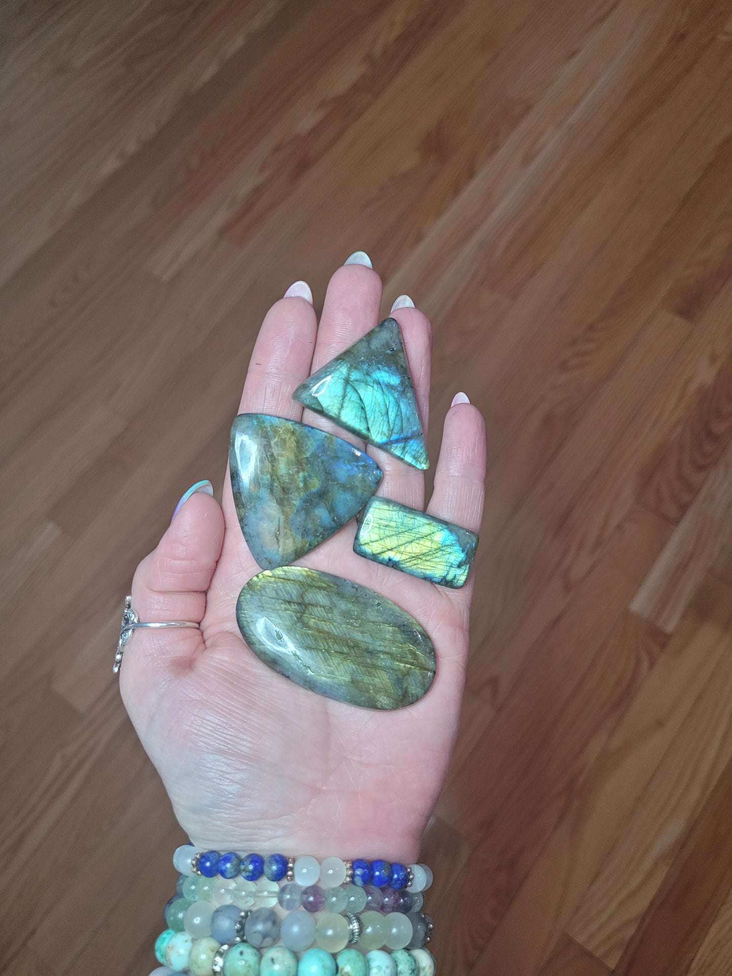 Labradorite cobaconcs