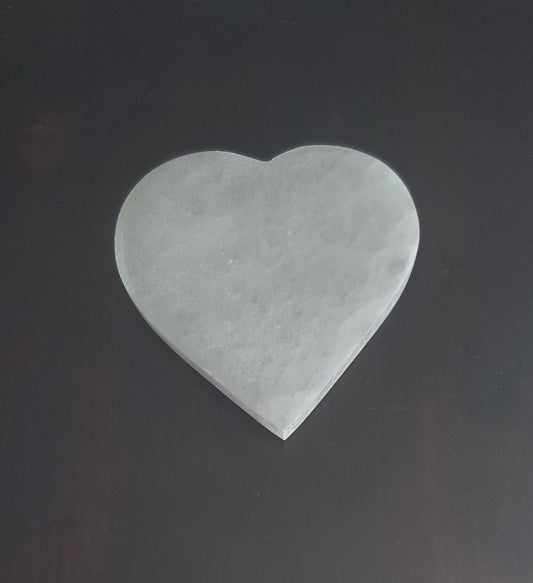 Selenite Heart Charging Plate